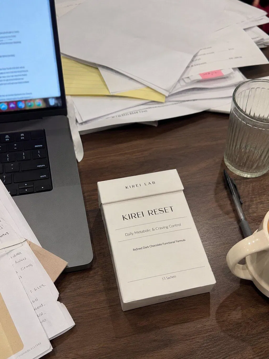 KIREI RESET 15-sachet box on a desk